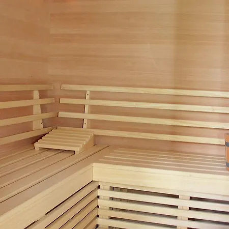 In Kirchberg With Its Own Sauna Appartamento